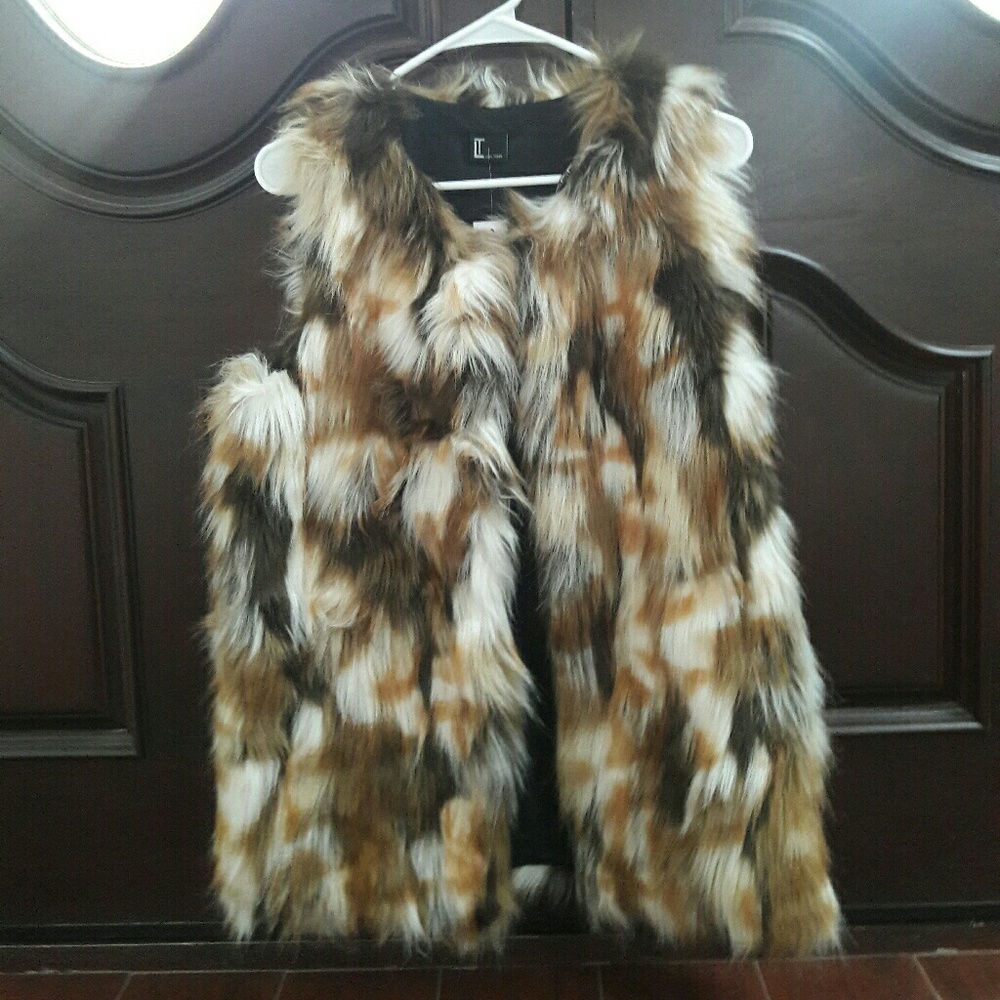 Neiman Marcus love token faux fur vest